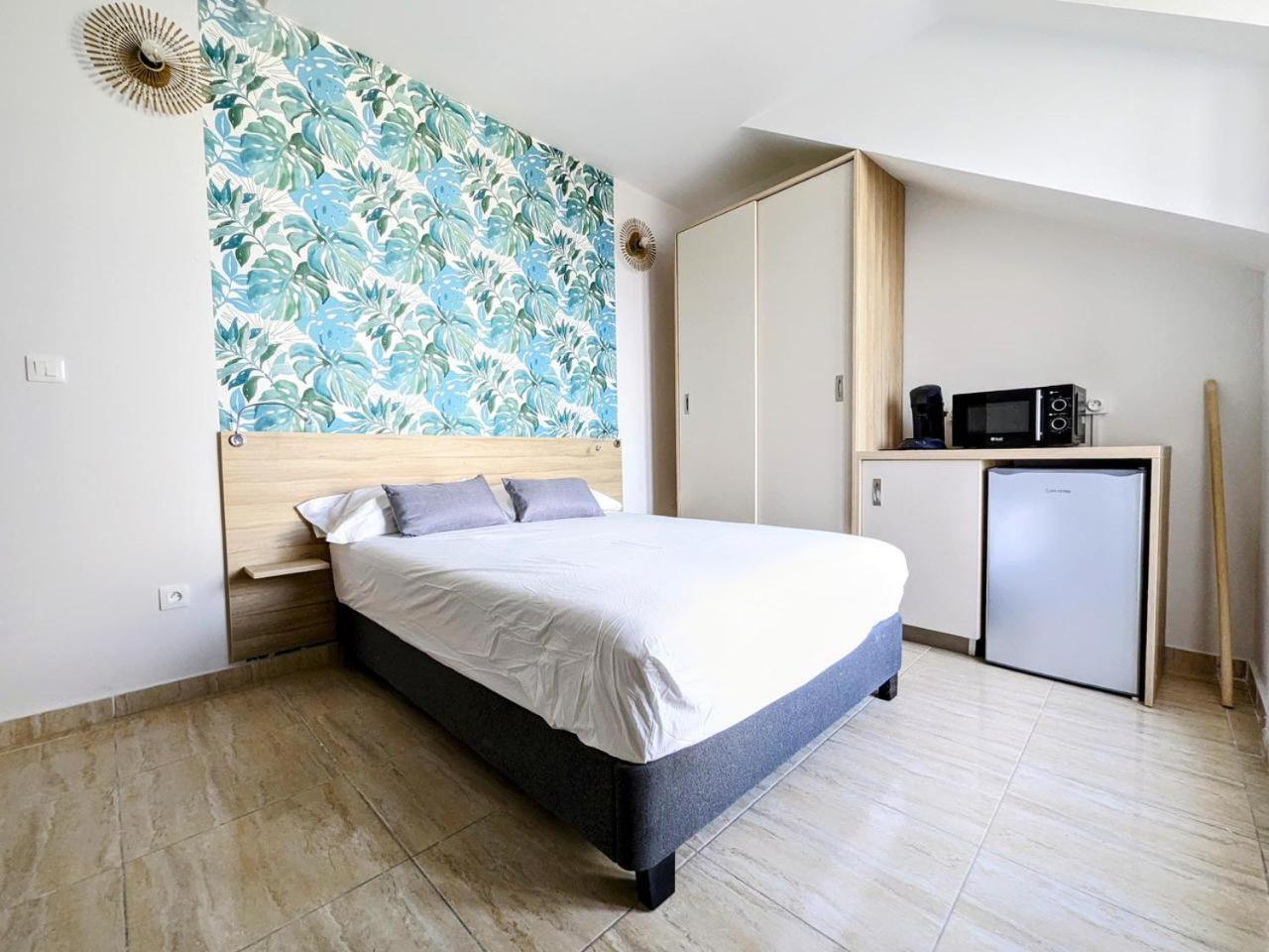 Studio "Requin" - Plage De Saint-Pierre Exterior photo